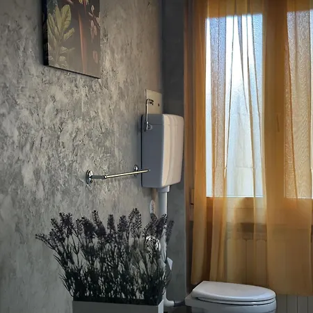 Station Apartment